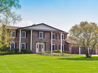 511 Rue Royale, Deer Park, IL 60010