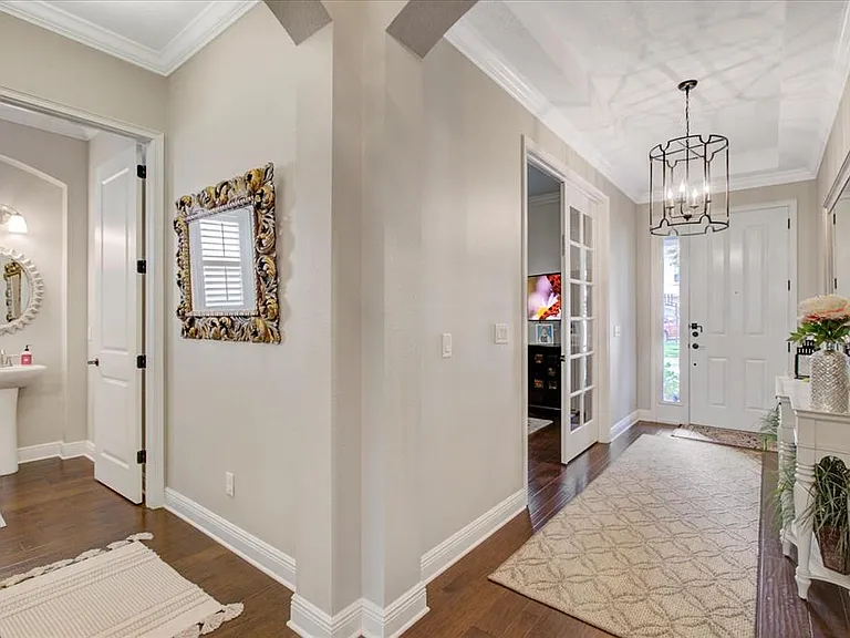 3803 S Drexel Ave #1/2 — Photo 6