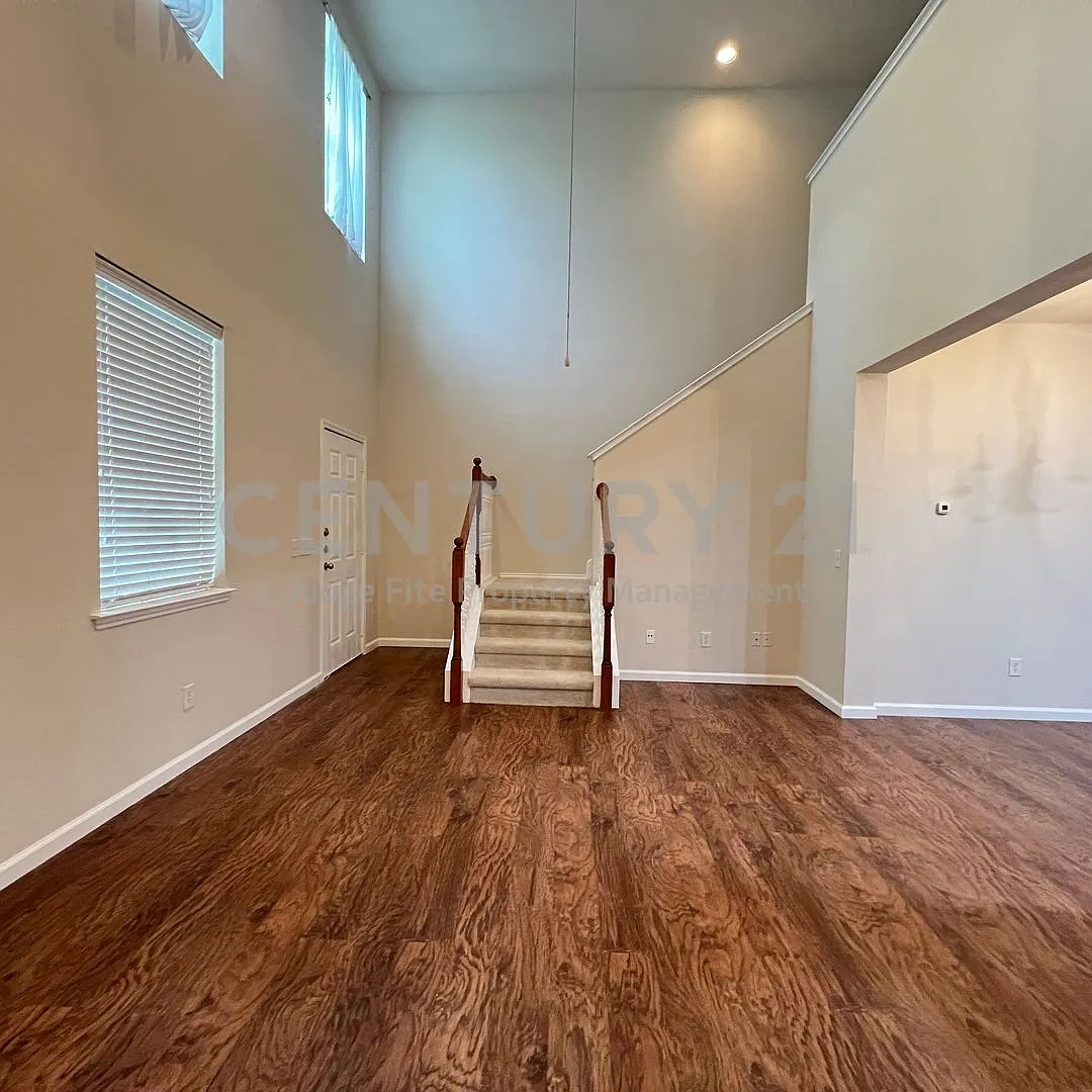 Building Photo - 3033 Stone Forest Cir