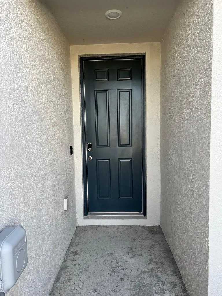 3 bed, 2.5 bath, 1566 sqft, $2,199 — Photo 4