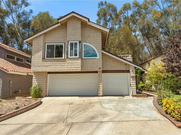 22625 Wood Shadow Ln, Lake Forest, CA 92630