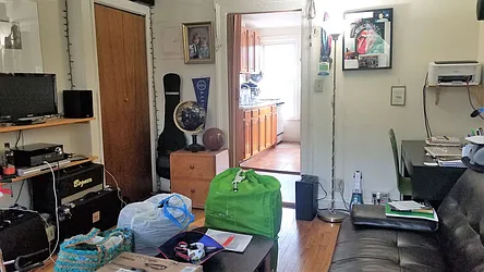 Rented by ZealEstate Group Inc