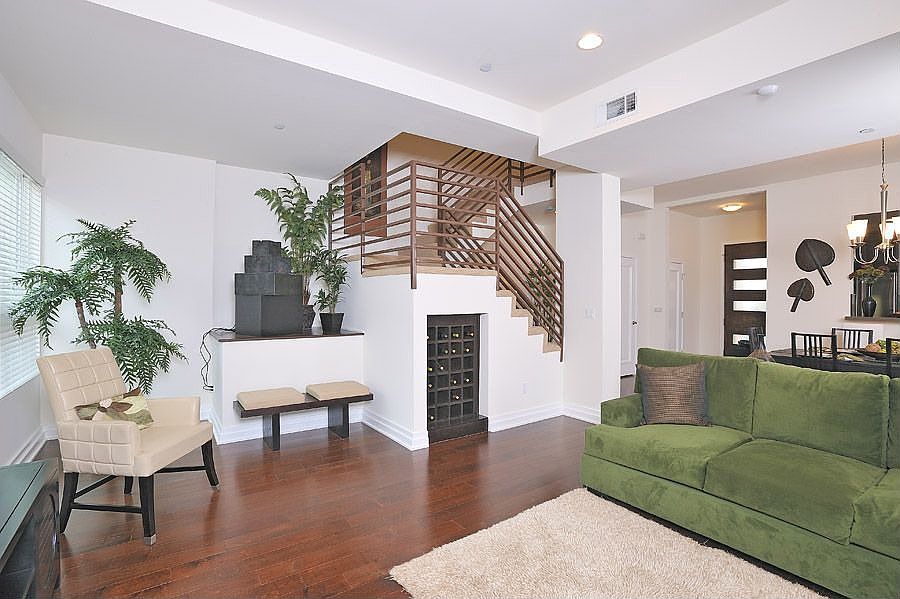 1st image of 2512 28th St APT 107