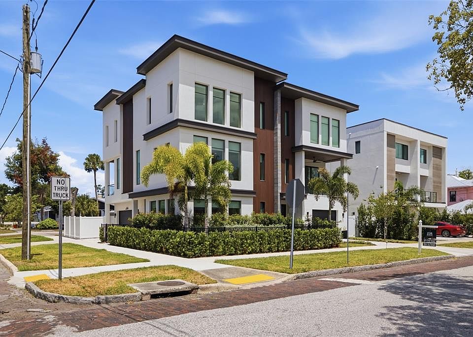 1st image of 2502 N HIGHLAND AVENUE #1
