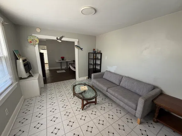 16 Weber St, Cumberland, MD 21502