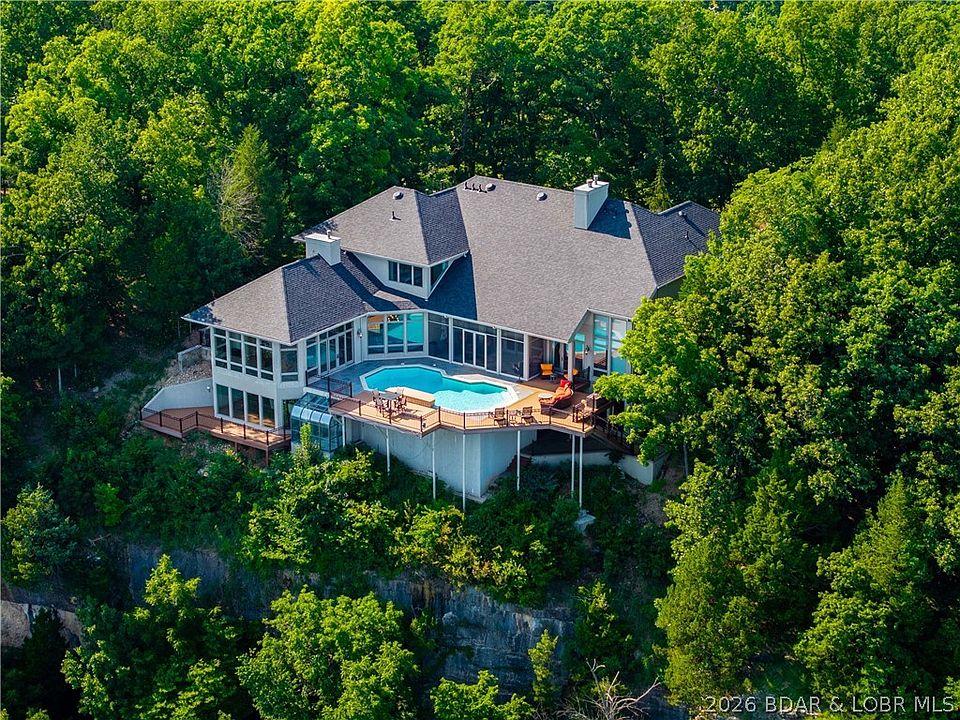 1st image of 420 Cedar Crest Dr