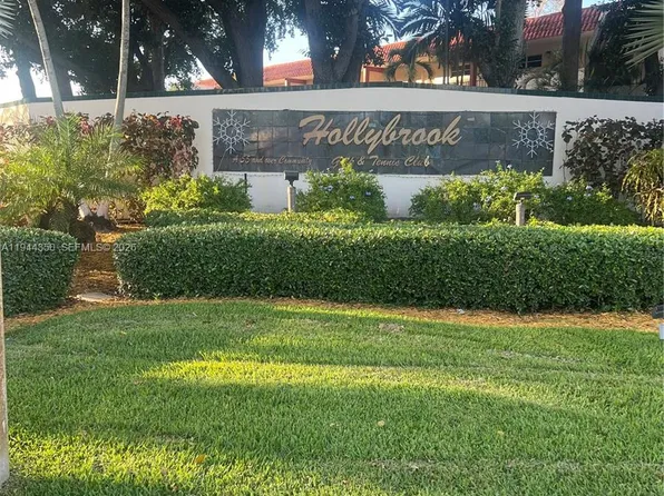 8900 Washington Blvd APT 402, Pembroke Pines, FL 33025