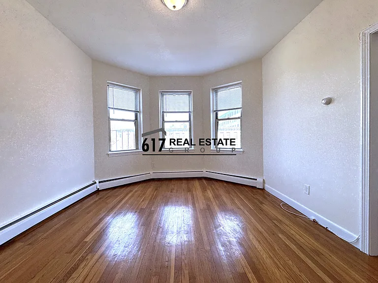 64-306 Brighton Ave — Photo 6
