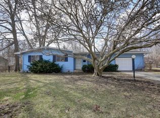 1201 S Kinch St, Urbana, IL