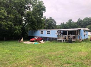 174 Big Rock Rd SW, Willis, VA 24380