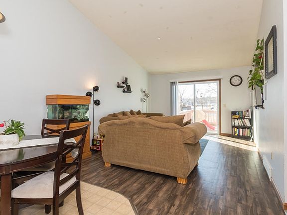 3rd image of 4315/4317 Chelten St