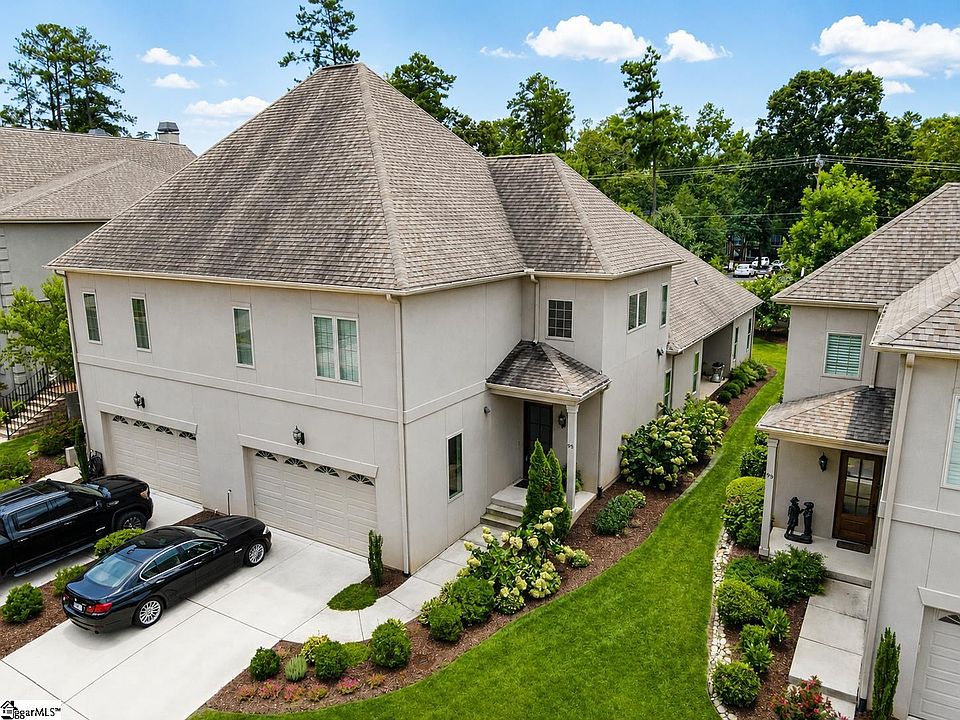 1st image of 95 Castellan Dr