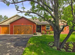 9870 Westwood Dr, Traverse City, MI 49685