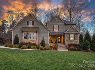 210 Patternote Rd, Mooresville, NC 28117