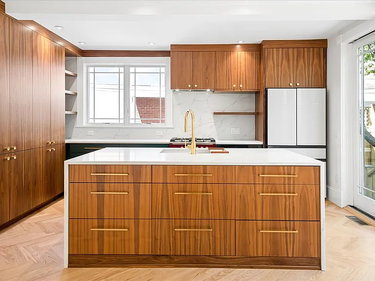 51 Main St #51 — Photo 1
