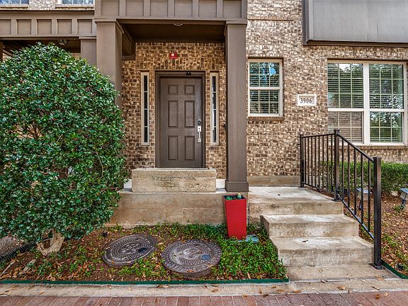 2nd image of 3906 Asbury Ln
