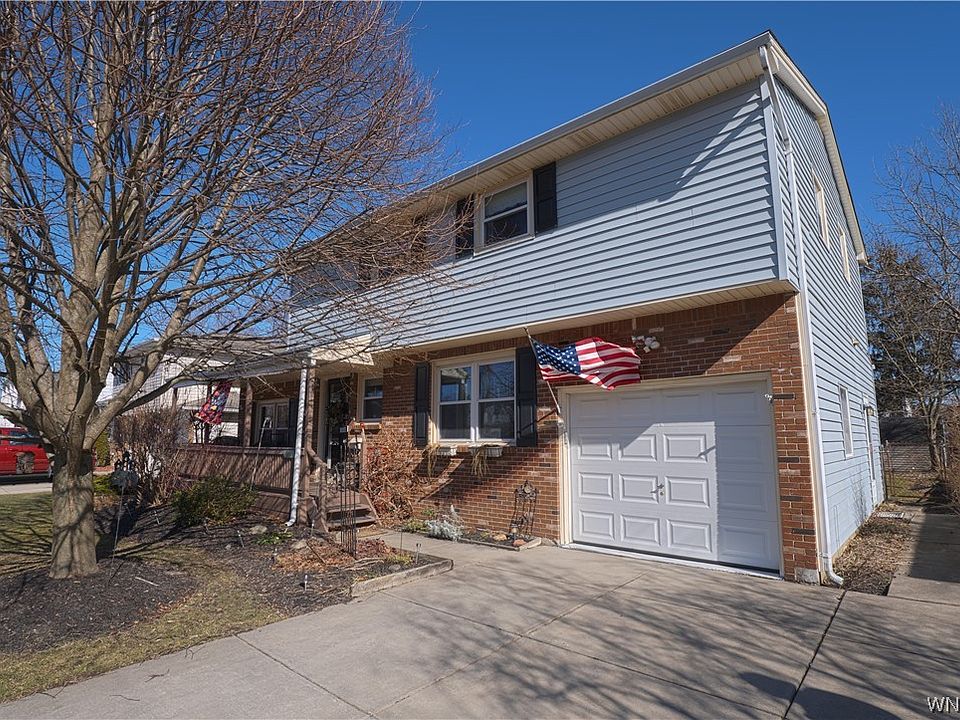 1st image of 142 Harvey Dr