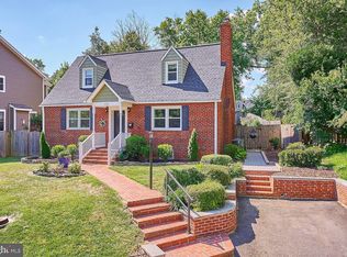 206 S Lee St, Falls Church, VA 22046