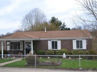 540 Invicta Dr, Pittsburgh, PA 15235