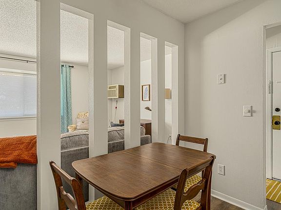 5th image of 535 Lime City Rd Unit 10
