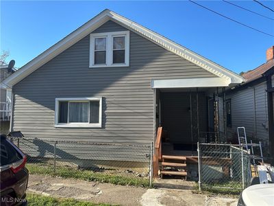 810 Howard St, Bridgeport, OH, 43912