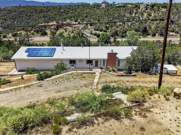 13 Calle De Poniente, Tijeras, NM 87059
