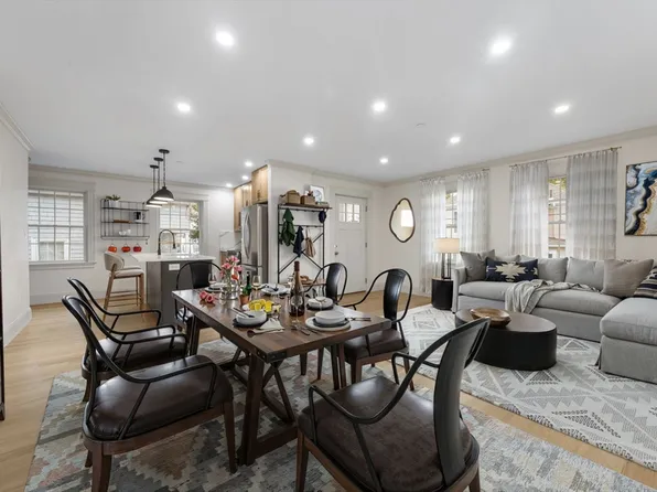 9 Swan St #1, Beverly, MA 01915