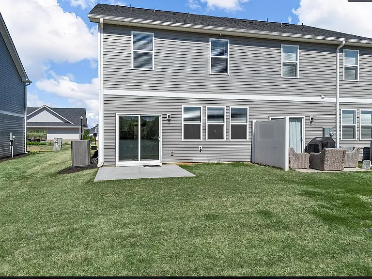 1415 Darrowby Way — Photo 25