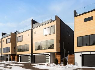 3725 London Rd #12, Duluth, MN 55804