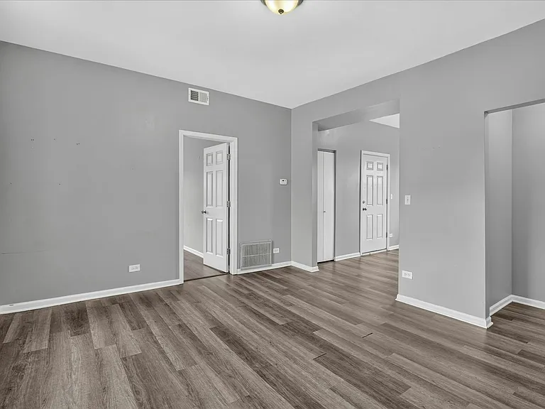 1854 S Central Park Ave #1852-3E — Photo 14