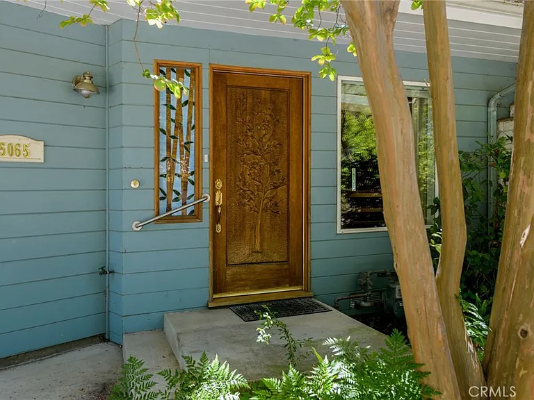 5065 Casa Dr — Photo 4