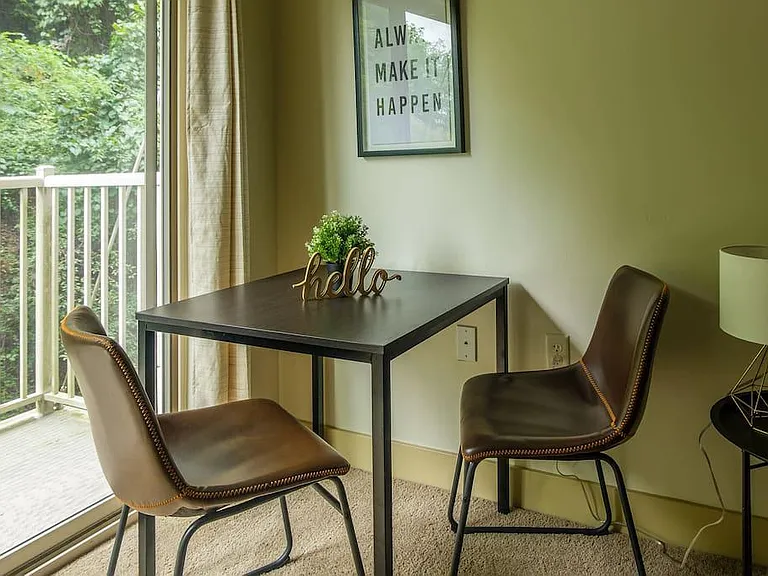Portal Place Apartments — Photo 7