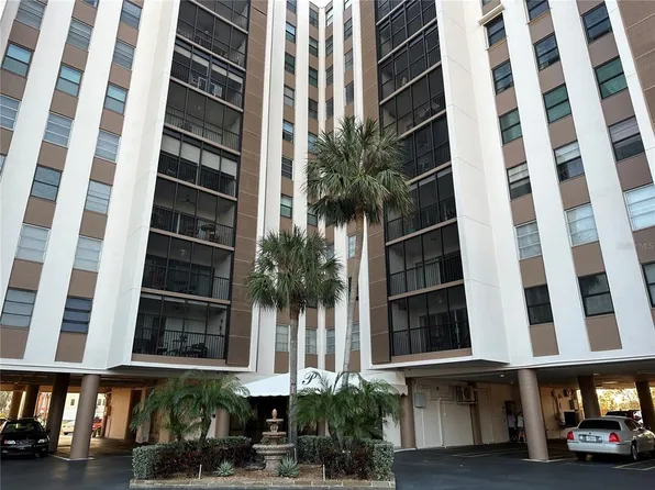 10355 Paradise Blvd APT 414, Treasure Island, FL 33706