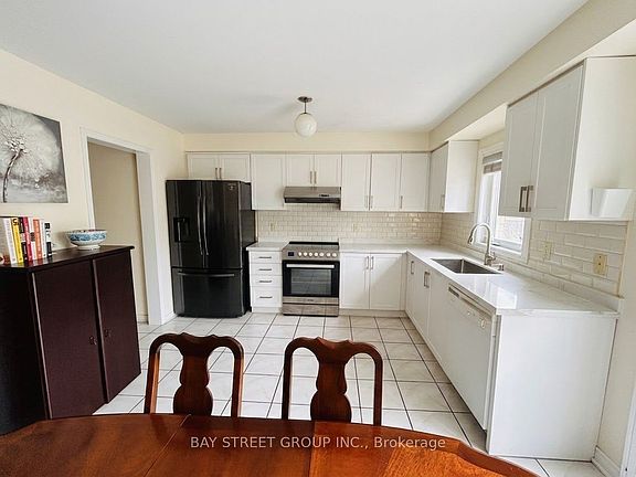 5th image of 53 Tara Cres
