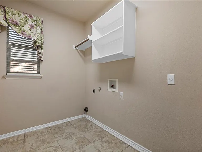 19536 Vilamoura St — Photo 31