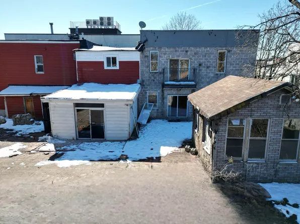 75 Stewart Street image 4 of 10