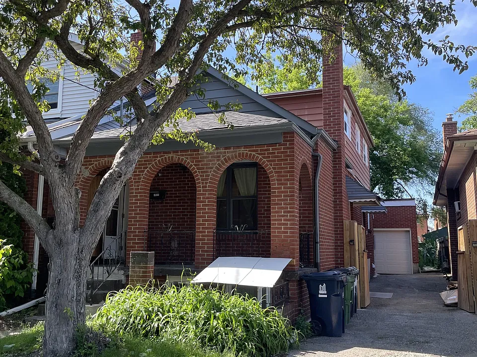 48 Torrens Ave #UPPER