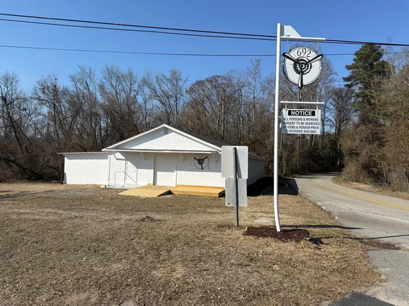692 Murray Rd, Orangeburg, SC 29115