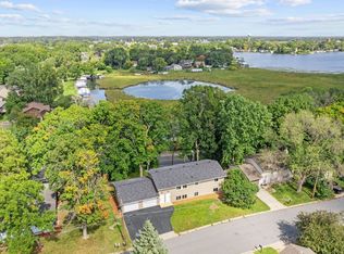 4660 Suffolk Rd, Mound, MN 55364