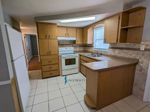 3544 Harvard Dr, Holiday, FL 34691