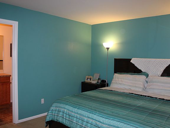 3rd image of 6918 Flute St SE