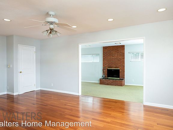 5th image of 4941 Mount Etna Dr