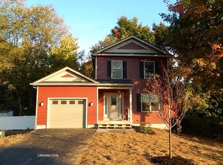 1 Old Stage Rd, Essex, VT 05451