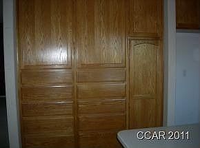 3rd image of 503 Live Oak Dr