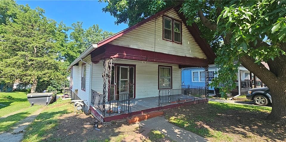 2nd image of 1112 N Osage St