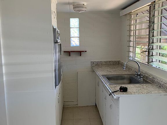 2nd image of 808 Makaleka Ave #F