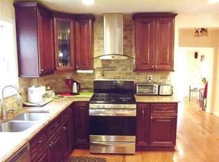 82 Hamilton Blvd, Piscataway, NJ 08854