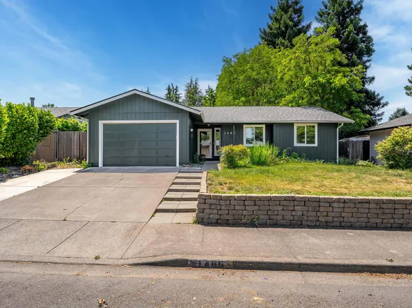 1486 La Mesa St, Medford, OR 97504