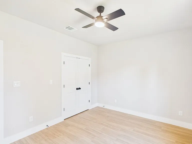 110 Parlin Ln — Photo 28