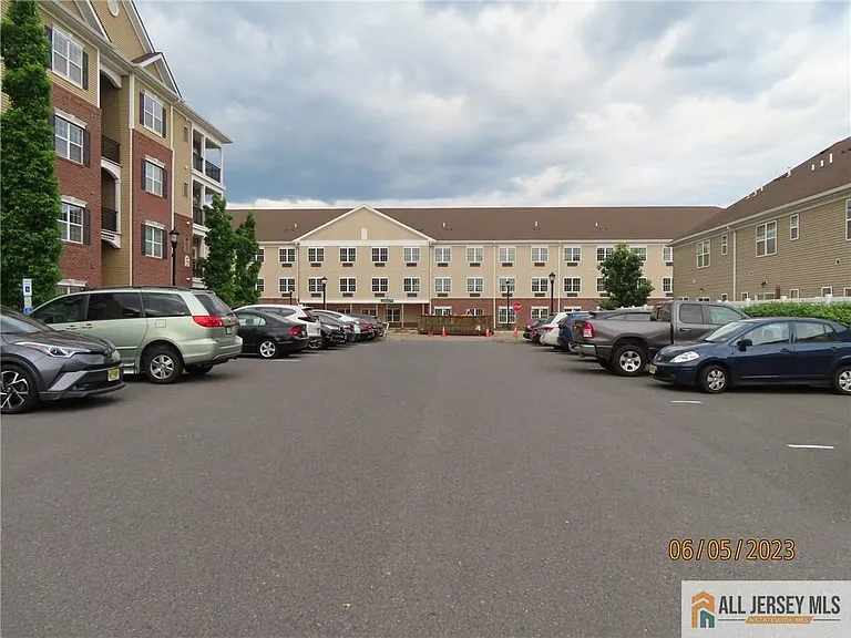 544 E Celebration Way #544 — Photo 31